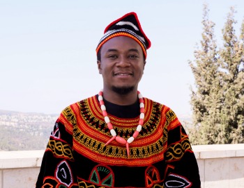Dr. Sangwe Clovis Nchinjoh